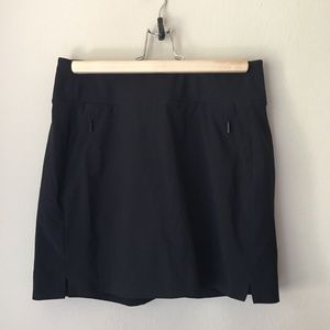 NWOT Athleta Skirt - Black - Size 4
